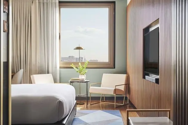 Oda, 1 En Büyük (King) Boy Yatak (Infinity)