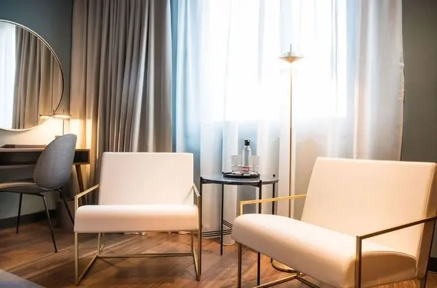 Oda, 1 En Büyük (King) Boy Yatak (Infinity)