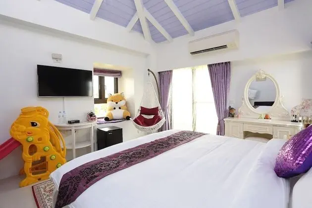 Romantic Tek Büyük Yataklı Oda, Balkon, Avlu Manzaralı