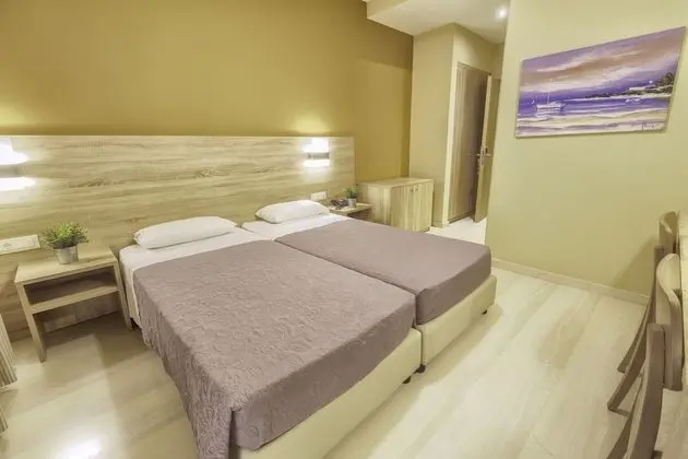 Tek Büyük Yataklı Oda