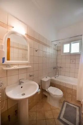 Üç Kişilik Oda, Dağ Manzaralı