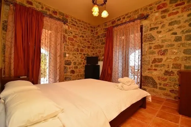 Tek Büyük Yataklı Oda, Balkon, Deniz Manzaralı