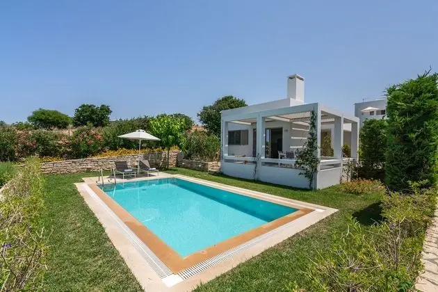 Villa (Arismari)