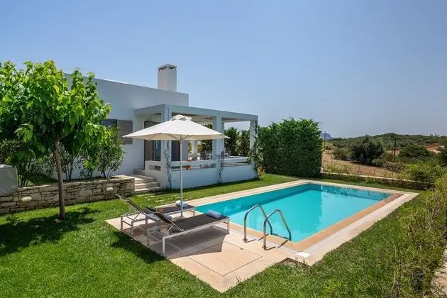 Villa (Arismari)