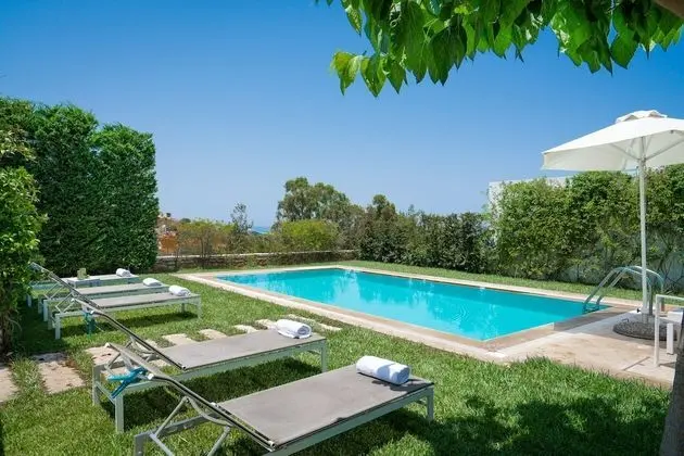 Villa (Basilico)