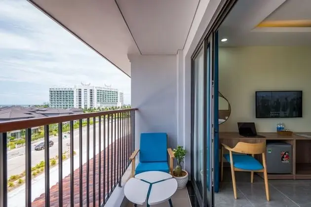 Deluxe Tek Büyük Yataklı Oda, Balkon