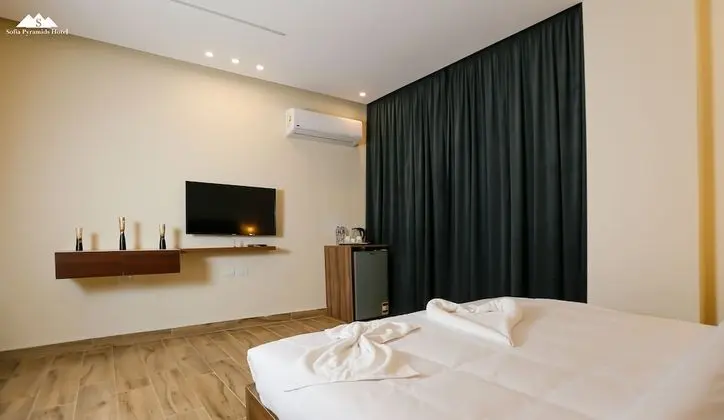 Deluxe Tek Büyük Yataklı Oda