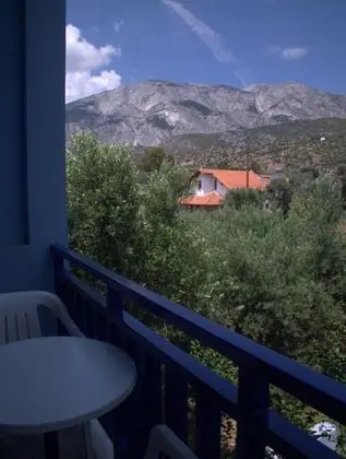 İki Ayrı Yataklı Oda, 2 Tek Kişilik Yatak, Balkon, Dağ Manzaralı