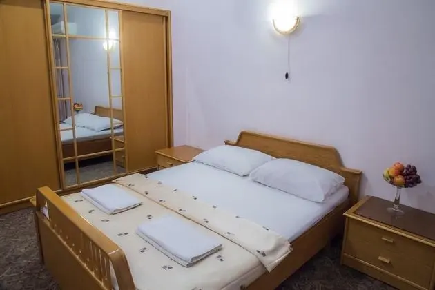 Standard Tek Büyük veya İki Ayrı Yataklı Oda, 1 Yatak Odası