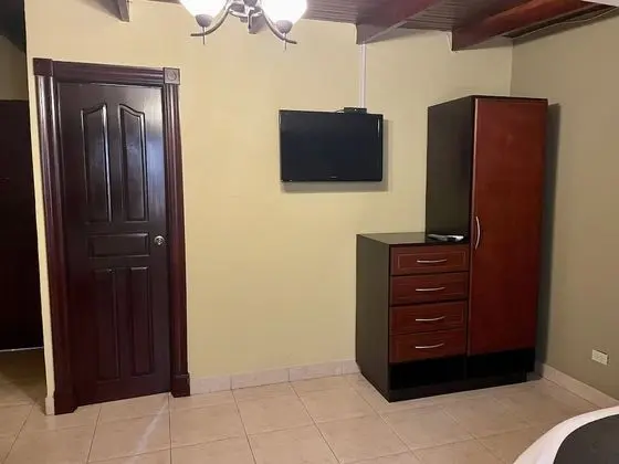 Dört Kişilik Oda, 2 Çift Kişilik Yatak