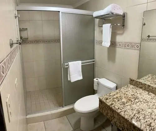 Tek Büyük Yataklı Oda, 1 Büyük (Queen) Boy Yatak