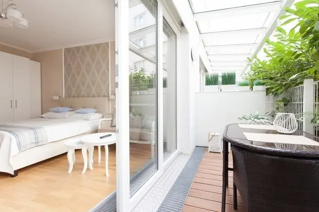 Apart Daire, Teras, Bahçe Manzaralı (Cleaning Fee Included in Price)