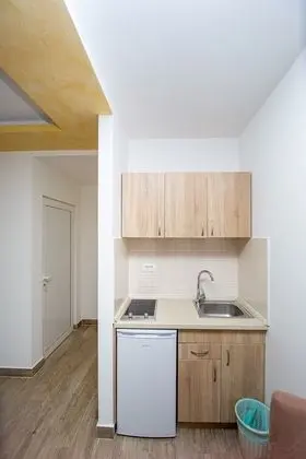 Stüdyo, Balkon, Zemin Kat (1,3,4,5,6)