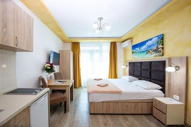 Stüdyo, Balkon, Zemin Kat (1,3,4,5,6)