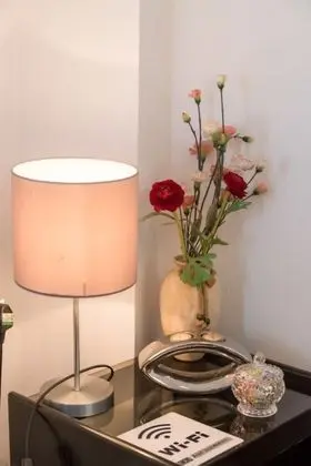 Ev