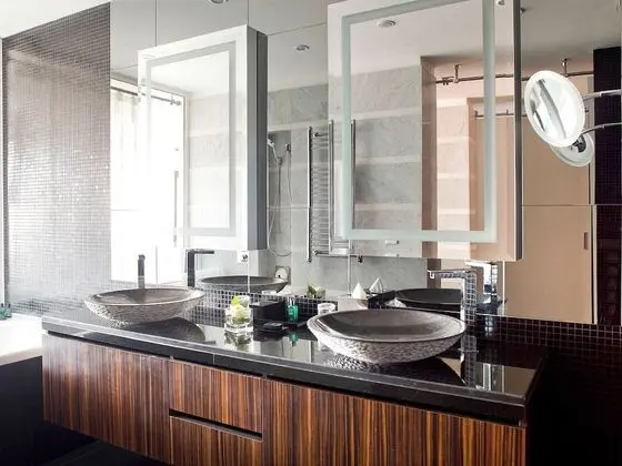 Junior Süit, 1 En Büyük (King) Boy Yatak, Manzaralı