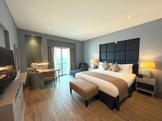 Club Süit, Birden Çok Yatak, Business Dinlenme Salonu Kullanımı, Deniz Manzaralı (Prestige)