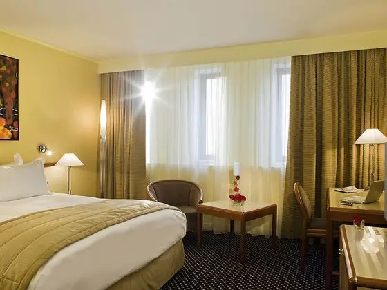 1 Çift ​​kişilik Yatak Luxury City View