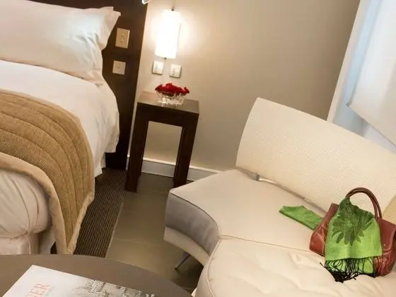 Luxury Oda, 1 En Büyük (King) Boy Yatak, Business Dinlenme Salonu Kullanımı, Şehir Manzaralı