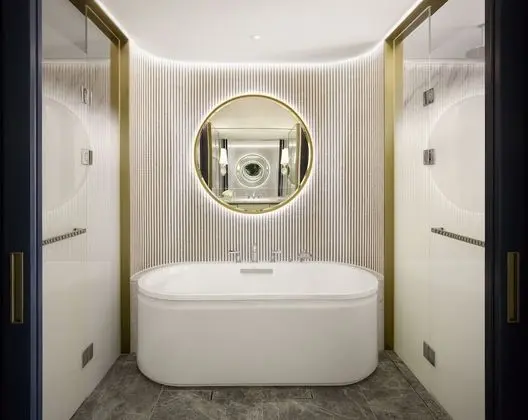 Luxury Oda, 1 En Büyük (King) Boy Yatak, Göl Manzaralı