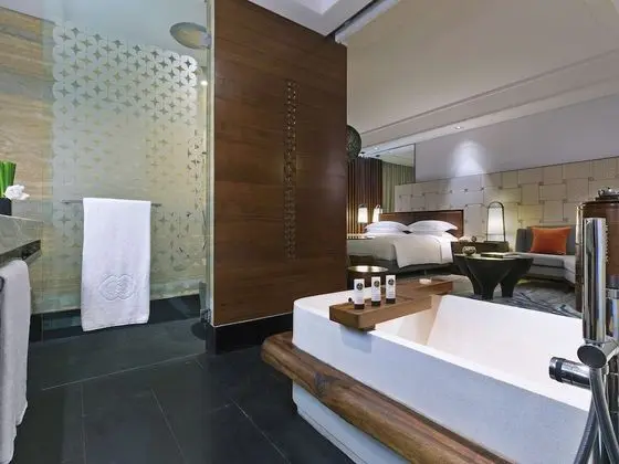 Luxury Oda, 1 En Büyük (King) Boy Yatak, Havuz Kullanımı (Club Millésime King)