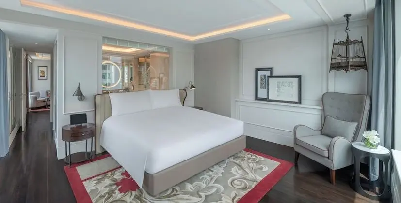 IMPERIAL SUITE, 1 King Size Bed, Living and Dining Room, Study Room, Club Millésime Access