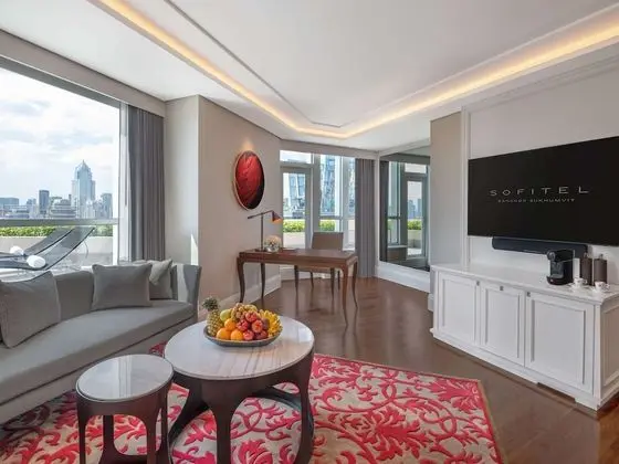 IMPERIAL SUITE, 1 King Size Bed, Living and Dining Room, Study Room, Club Millésime Access