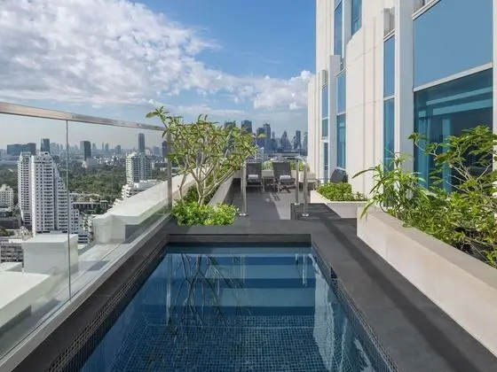 IMPERIAL SUITE, 1 King Size Bed, Living and Dining Room, Study Room, Club Millésime Access