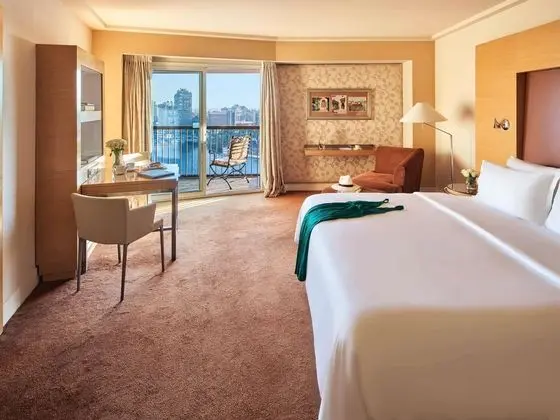 Luxury Oda, 1 En Büyük (King) Boy Yatak, Business Dinlenme Salonu Kullanımı, Manzaralı (Nile View)