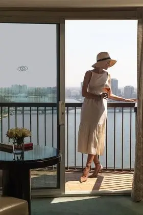 Luxury Oda, 1 En Büyük (King) Boy Yatak, Manzaralı (Nile View)
