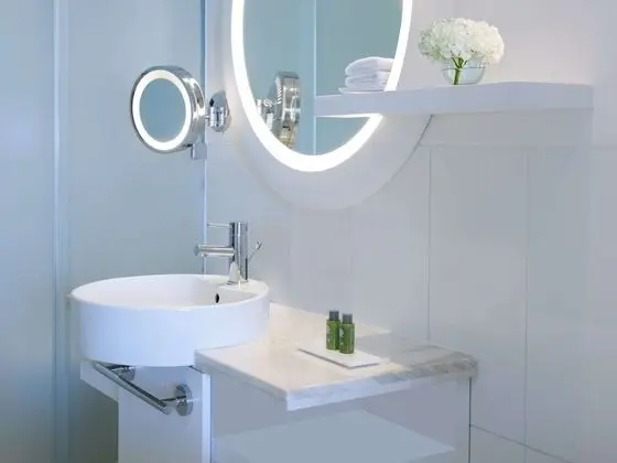 Club Oda, 1 En Büyük (King) Boy Yatak, Balkon, Kısmi Deniz Manzaralı