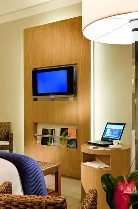 Superior Room, 1 Double Bed, Balcony, Pool and Sea View