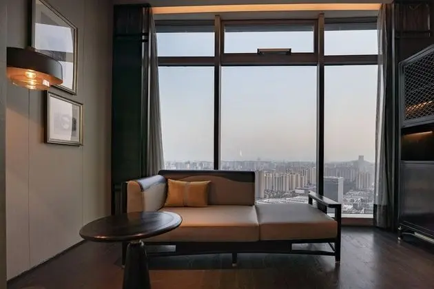 Luxury Oda, 1 En Büyük (King) Boy Yatak, Şehir Manzaralı