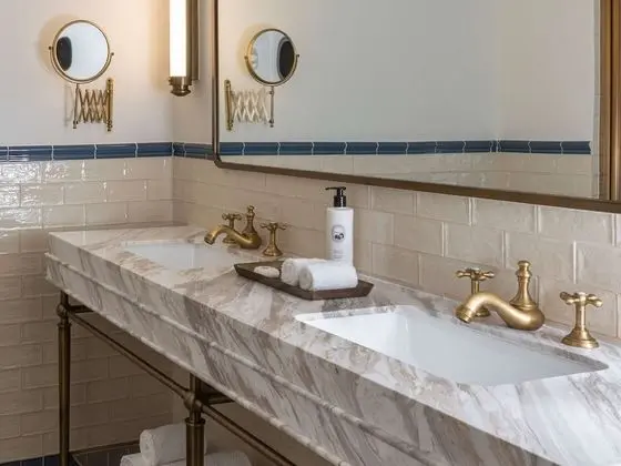 Legendary 1 Bedroom Suite King, Ocean Front