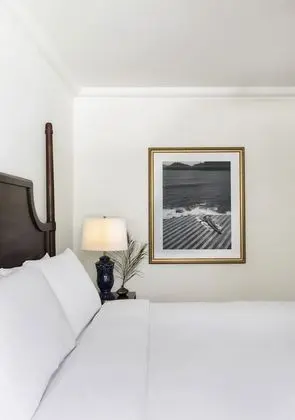 Magnifique 1 King, Plaza or Historic View