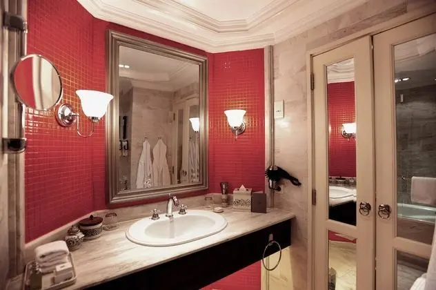 Premium Oda, 1 Büyük (Queen) Boy Yatak (Opera Wing)