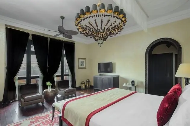 Luxury Oda, 1 En Büyük (King) Boy Yatak, Balkon, Bahçe Manzaralı