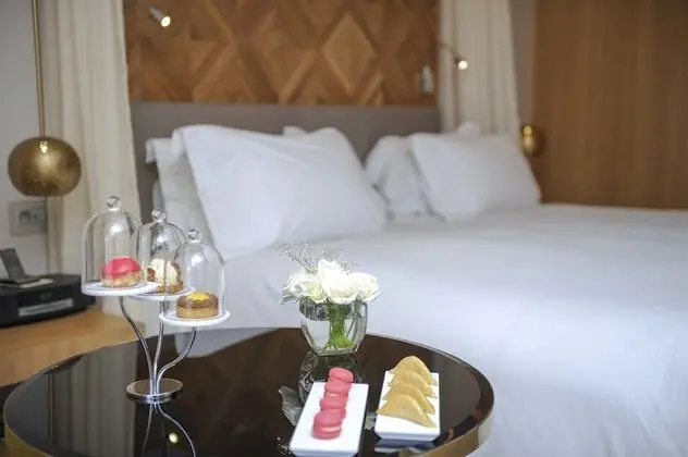 Luxury Oda, 1 En Büyük (King) Boy Yatak, Balkon, Manzaralı