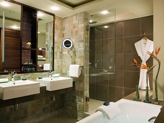 Luxury İki Ayrı Yataklı Oda, 1 En Büyük (King) Boy Yatak, Balkon, Manzaralı