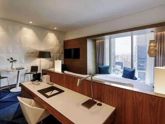 Luxury Oda, 1 En Büyük (King) Boy Yatak, Business Dinlenme Salonu Kullanımı (Skyline View)