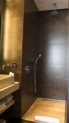 Junior Süit, 1 En Büyük (King) Boy Yatak, Manzaralı