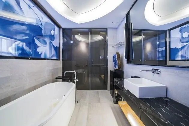 Superior Oda, 1 En Büyük (King) Boy Yatak, Business Dinlenme Salonu Kullanımı, Şehir Manzaralı