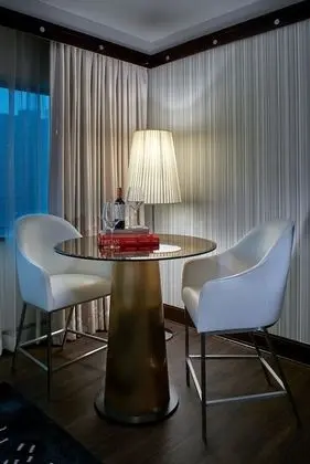 Luxury Tek Büyük Yataklı Oda, 2 Çift Kişilik Yatak