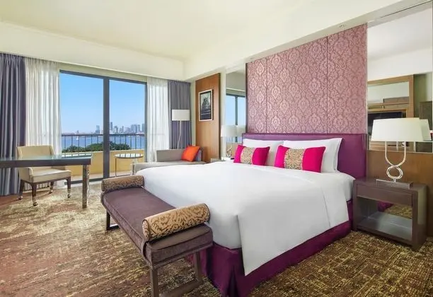 Luxury Oda, 1 En Büyük (King) Boy Yatak, Havuz Manzaralı