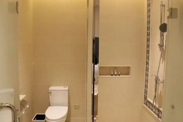 Club Süit, 1 En Büyük (King) Boy Yatak, Business Dinlenme Salonu Kullanımı (Prestige)