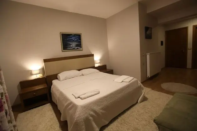 Tek Büyük Yataklı Oda