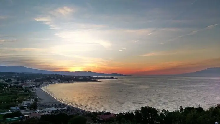 Stüdyo, Deniz Manzaralı
