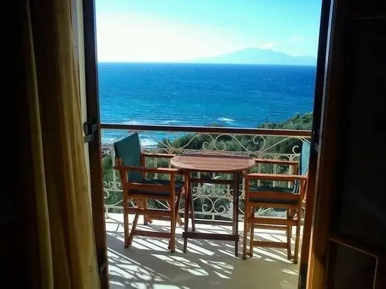 Stüdyo, Deniz Manzaralı