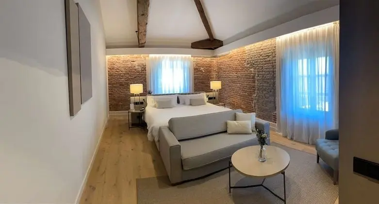 Junior Süit, 1 En Büyük (King) Boy Yatak ve Çekyat, Sigara İçilmez (with Sofabed)