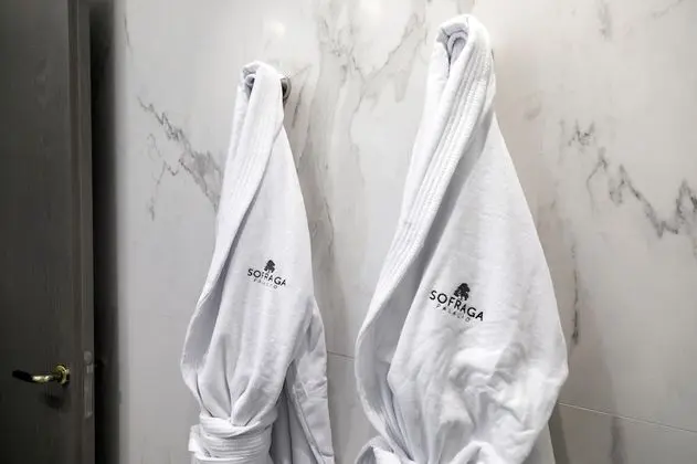 Süit, 1 En Büyük (King) Boy Yatak, Sigara İçilmez (Presidential)